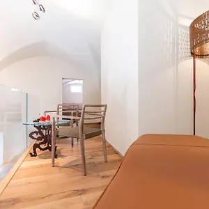 pollicastro-boutique-hotel.lecce-hotels.com/